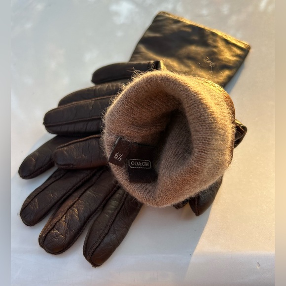 🌟 VINTAGE 🌟 Coach winter gloves wool lined 🌟 worn only once 🌟 - Picture 7 of 10